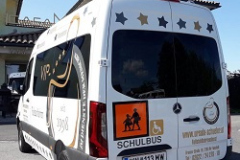 ursula-schueler-rollstuhlfahrtendienst-bus-vip-sprinter-gold-jubilaeum-4