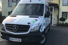 ursula-schueler-rollstuhlfahrtendienst-bus-vip-sprinter-lemon-1