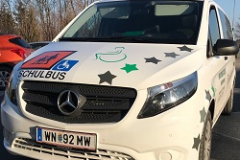ursula-schueler-rollstuhlfahrtendienst-bus-vip-vito-traffic-green-5